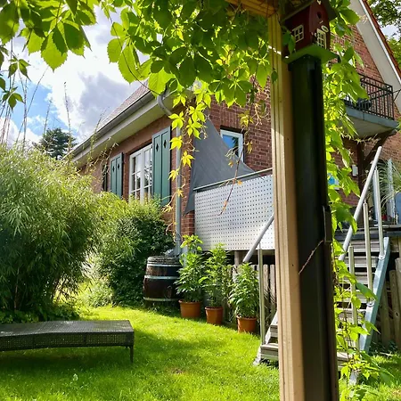 Apartment Kleine Landhaus-perle Am Schlosspark *