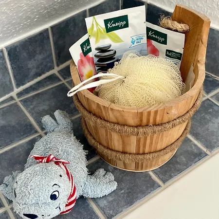 Kleine Landhaus-perle Am Schlosspark Eutin