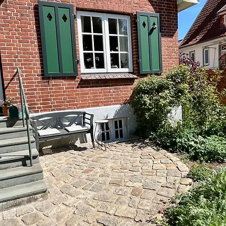 Kleine Landhaus-perle Am Schlosspark Apartment